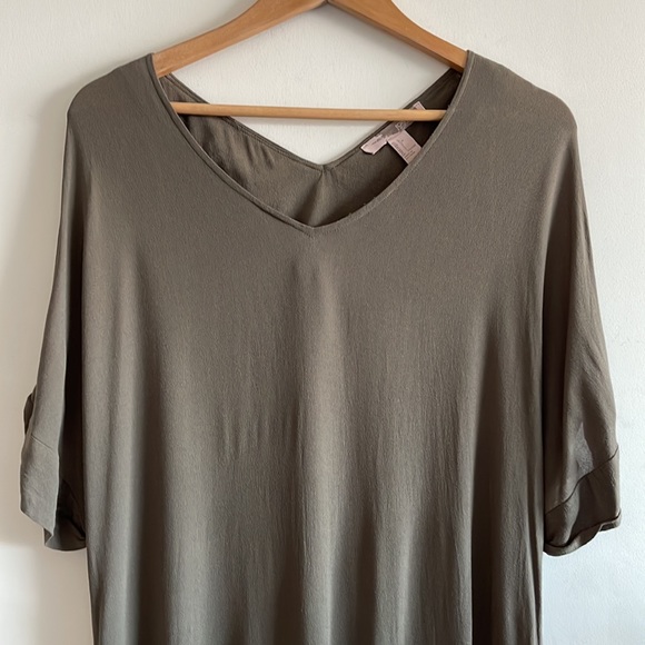 Forever 21 NWOT khaki green kaftan dress / long tunic worn side slits sz L - Picture 2 of 7